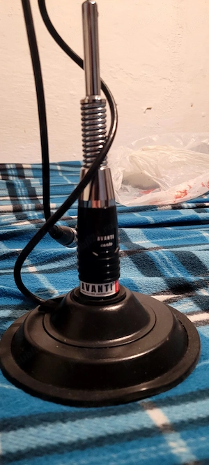 Stație emisie recepție AVANTI+antenă 