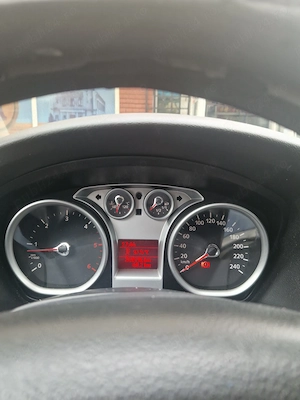 Ford Focus 2 facelift - imagine 5