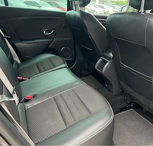 Renaul Megane 3 Bose Edition 1.5 Diesel 110 cai - imagine 8