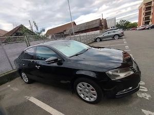 Volkswagen Passat berlina  - imagine 2