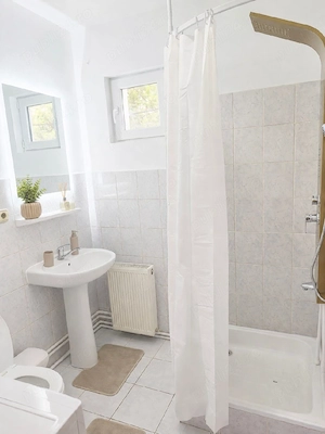 Apartament in regim hotelier  - imagine 5