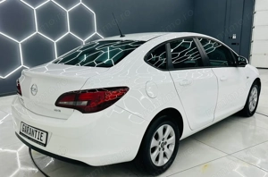 OPEL ASTRA - imagine 4