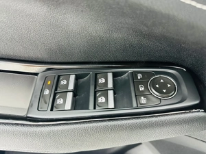 RENAULT Austral 2023 1.2i+hybrid  E6 Garantie 12 Luni Rate Avans 0 Doar Cu Buletinul - imagine 11