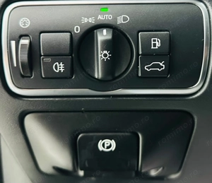VOLVO XC60 - imagine 13