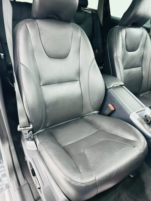VOLVO XC60 - imagine 20