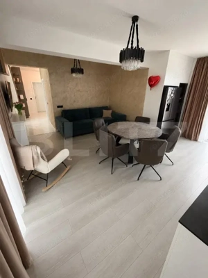 Penthouse de vanzare, 165 mp, terasă circulară de 85 mp - imagine 2