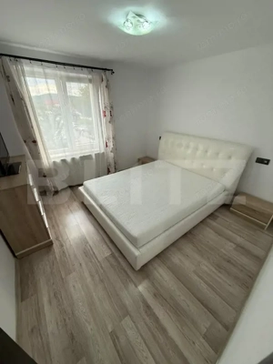 Apartament 3 camere INDEPENDENTEI Etaj 1