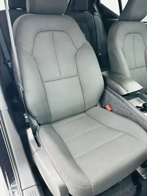 Volvo XC40 - imagine 18
