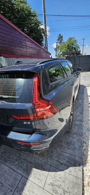 Super Oferta!!!Vand Volvo v60 din 2022 motor 1969 163 cp - imagine 3
