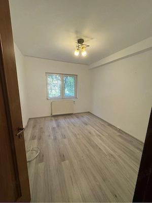 Apartament 4 camere Crangasi