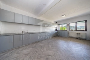 RASNOV| Cladire multifunctionala | De Vanzare | 350 mp | Vad comercial - imagine 9