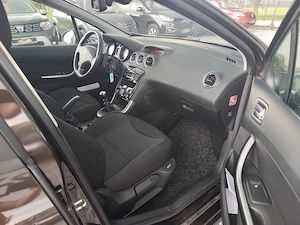 Peugeot 308 SW Allure 10 2012 1.6i - imagine 9
