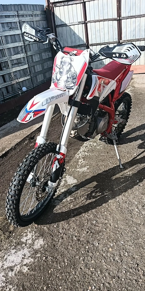 Vând   schimb   Apollo Thunder XtL 150cc  2025  - imagine 3