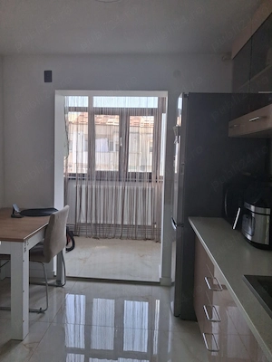 Inchiriez apartament 2 camere - imagine 7