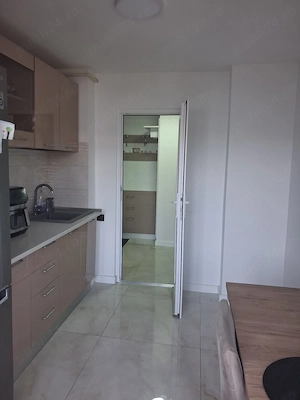 Inchiriez apartament 2 camere - imagine 6