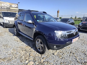 Dacia Duster Laureat 10 2013 1.5DCi 110cp - imagine 3