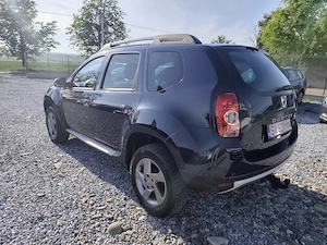 Dacia Duster Laureat 10 2013 1.5DCi 110cp - imagine 6