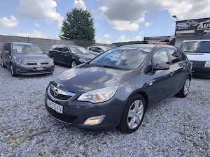 Opel Astra J 2011 11 1.7cdti euro 5