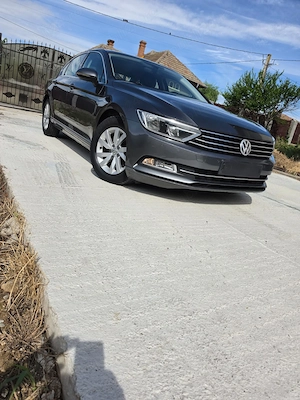Volkswagen Passat - imagine 8