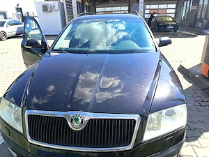 Skoda Octavia 1.8 benzina full option - imagine 7
