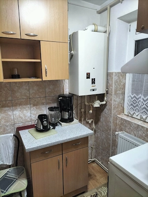 Vând două apartamente cu 2 și 3 camere  - imagine 6