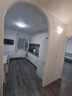 Proprietar vând apartament cu 2 camere 