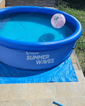 Piscină gonflabilă
