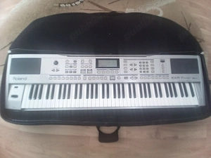 orga Roland EXR-7 