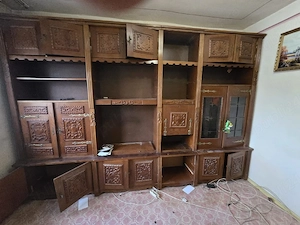 vand mobila lemn masiv deosebita