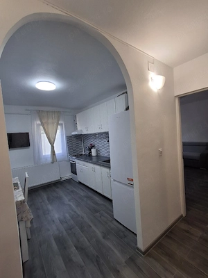 Proprietar vând apartament cu 2 camere 