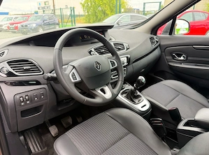 Renault Scenic 1.5dCi Expression - imagine 10