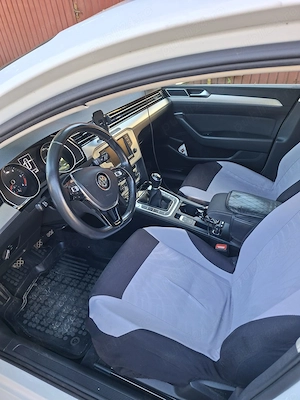 Volkswagen Passat 2017 motor 2.0 Diesel Wagon 275.000km - imagine 2