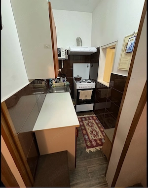 vand garsoniera   apartament cu o camera in - imagine 2