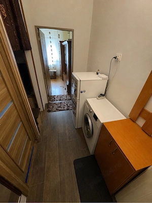 vand garsoniera   apartament cu o camera in - imagine 3