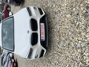 BMW X1 2018 automat alb intretinut foarte bine - imagine 3