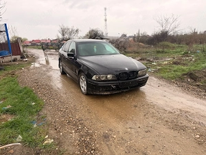 dezmembrez bmw e39 2.0d - imagine 2