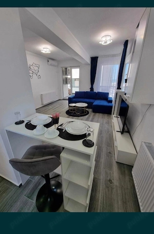 Regim hotelier apartament 2 camere Năvodari mamaia nord - imagine 2