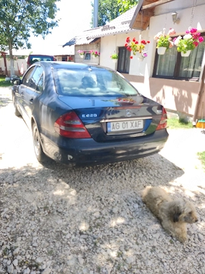 Mercedes E 220 cdi - imagine 3