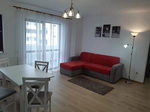 Apartament spațios de închiriat
