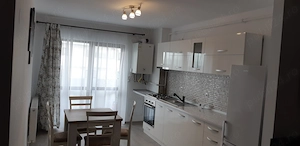 Apartament spațios de închiriat