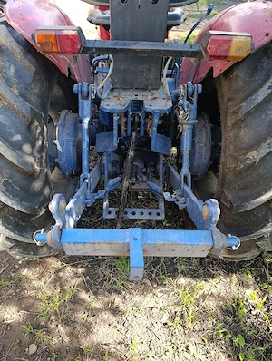 UTB 445 cu bară antirăsturnare și plug,Motor Refăcut Complet, Ambreiaj Nou, Stare Tehnică Impecabilă - imagine 4
