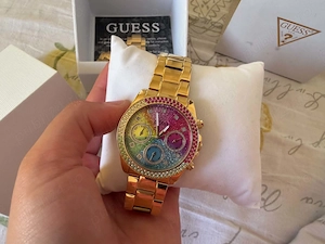 Vand ceas guess nou