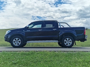 Toyota Hilux 3.0 D-4D Style + automat pick_up 4x4 - imagine 2
