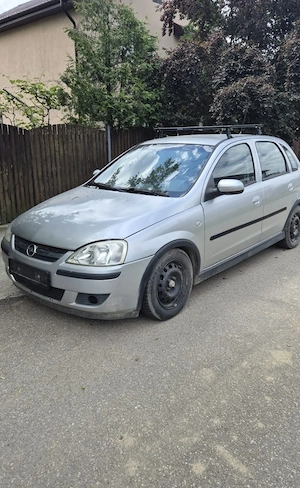 dezmembrez corsa c 1.3 1.2 cdti - imagine 3