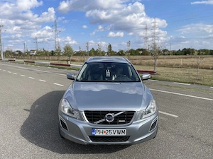 Volvo XC 60 D4 AWD R-Design - imagine 3