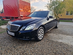Vând urgent Mercedes e-class - imagine 6