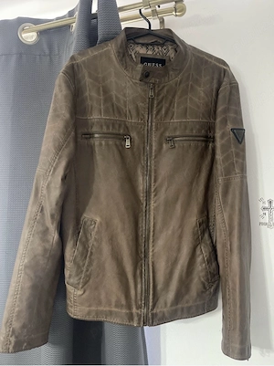 geaca barbati guess 