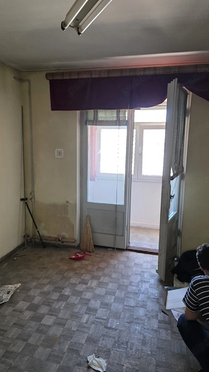 Proprietar vand apartament 2 camere ultracentral - imagine 3