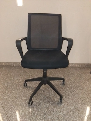 Scaun de birou ergonomic, spătar Mesh, Negru   Stare excelentă