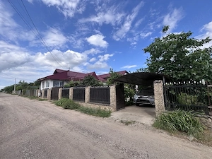 Casa spatioasa Odaia Manolache 
